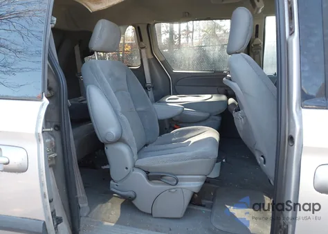 2005 Dodge Caravan Sxt z USA, uszkodzony, nr VIN 1D4GP45R55B239941